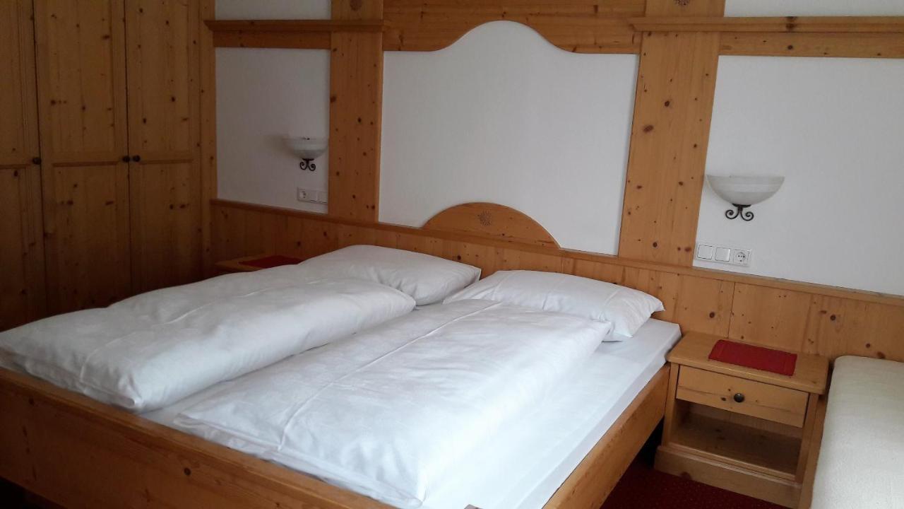 Hotel Restaurant Schaurhof Vipiteno Eksteriør billede